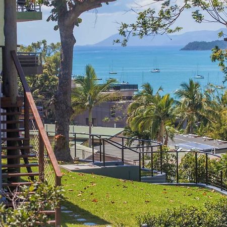 Airlie Guest House Airlie Beach Bagian luar foto
