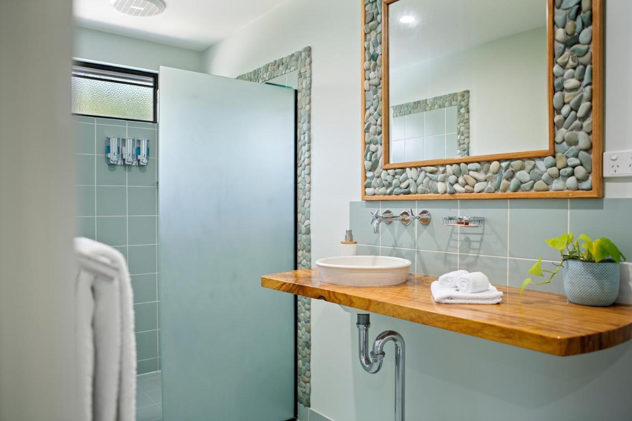 Airlie Guest House Airlie Beach Bagian luar foto