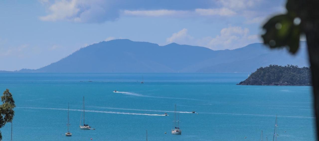 Airlie Guest House Airlie Beach Bagian luar foto