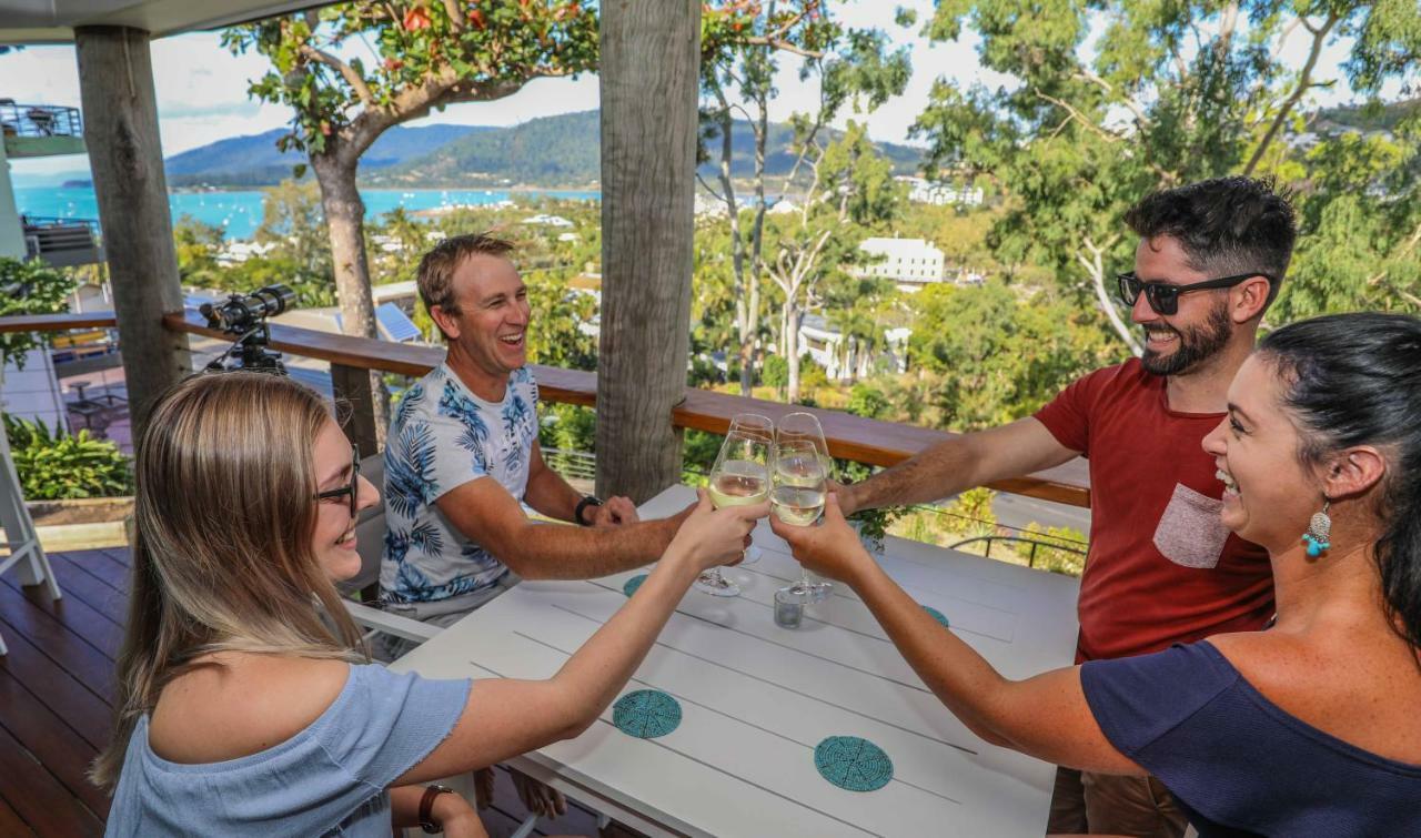 Airlie Guest House Airlie Beach Bagian luar foto